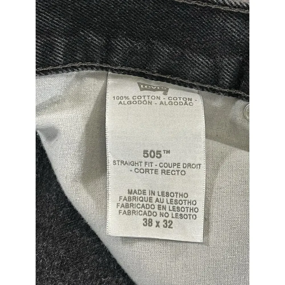 Levis 505 Mens 38x32 Regular Fit Straight Leg Black Denim Jeans